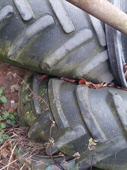 Predám zadné pneumatiky - 3