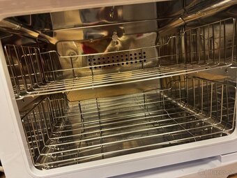 Sterilizátor nauteraky do kozmetického salónu - 3