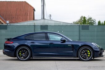 Porsche Panamera 4 E-Hybrid 4x4 A/T - 3