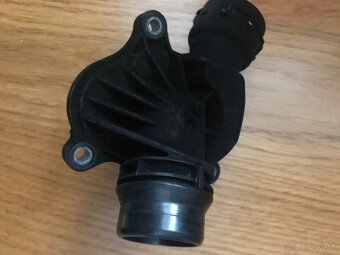 Bmw termostat motor M57N - 3