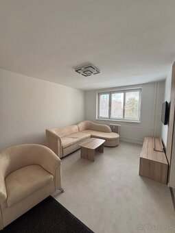 Prenájom 2-izbový byt - 3