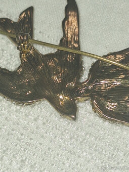 STAROŽITNÁ BROŠŇA - 3