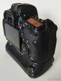 Canon Eos 6d MkII + grip - 3