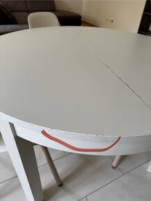 Stôl a 4 stoličky z Ikea. - 3