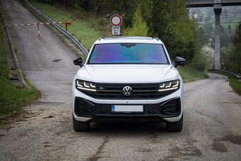 Touareg 3.0 TDI V6 286k R-Line, IQ Light, Pano, Vzduch, DPH - 3