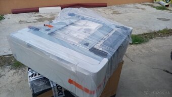 darujem za odvoz zasobnik na 500ks papiera - Q7817A - 3