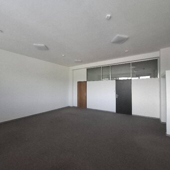 Na prenájom kancelárske priestory – Žilina, 20 m² a 38 m². - 3