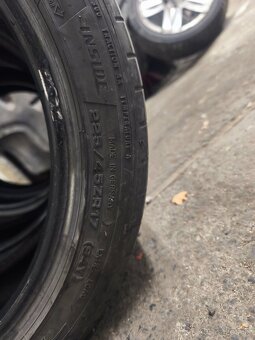 225/45/r17 - 3
