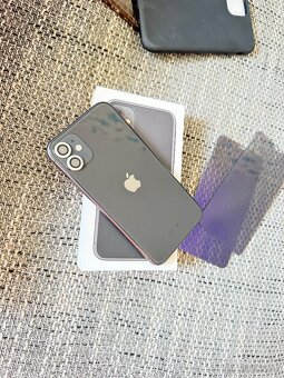 iPhone 11 64GB - 3