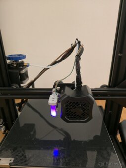 Predám 3D tlačiareň Ender 3 V2 – upravená, výborný stav
- 3