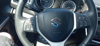 Suzuki SX4 cross hybrid - 3