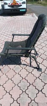 predam rybarsku stolicku - 3