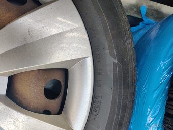 lpredam letne a zimne gumy 185/60r15 - 3