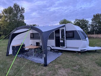 Prenájom obytného prívesu Hobby 545 KMF DE LUXE - 3