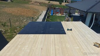 Termo- doska čierna hladká - 3