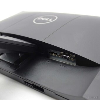 ✔️ úsporný LED LCD monitor 19" VGA DP - 3