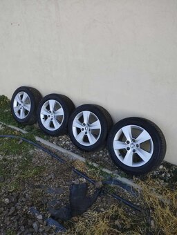 Predám kolesá škoda 5x112 R16 zimné pneu.205/55R16 - 3