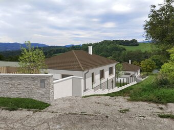 2 novostavby Morovno cena za obe spolu 266.000€ - 3