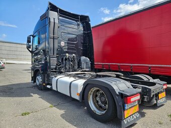 ZNÍŽENÁ CENA - ťahač Volvo FH 500 lowdeck MEGA - 3