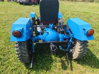 Malotraktor škoda 1202 v3s - 3