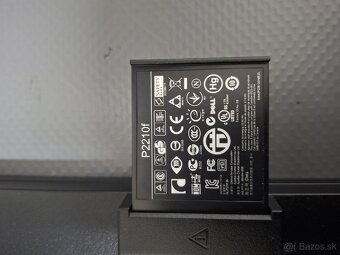 Predám LCD monitor Dell P2210F - 3