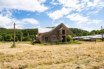 POĽNOHOSPODÁRSKA BUDOVA V OBCI CIGLA - 3