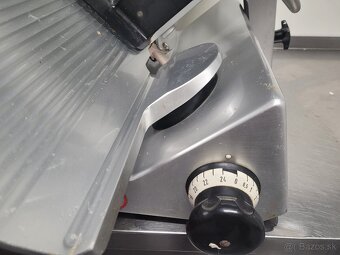Narezovy stroj - 3