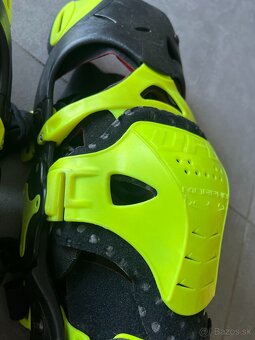 Ortézy UFO Morpho, chániče kolien - 3