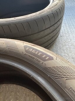 Goodyear Eagle F1 265/40 R20 - 3