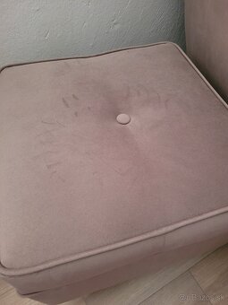 Kreslo ušiak s taburetkou - 3