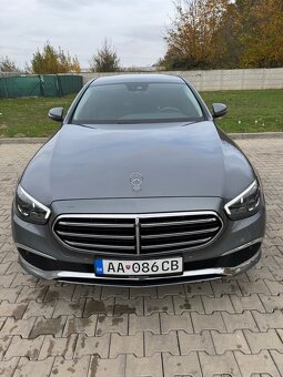 Mercedes-Benz E trieda 200 - 3