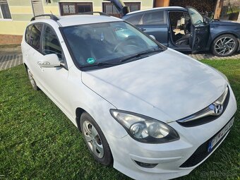 Hyundai i30 cw 1.4i - 3