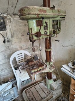 Stojanova vrtacka TOS V 16 - 3