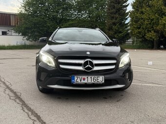 Mercedes Benz GLA 200d - 3
