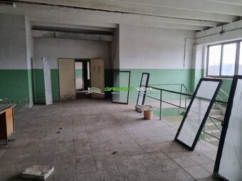 Priemyselná budova - 1000 m2 v Michalovciach - 3