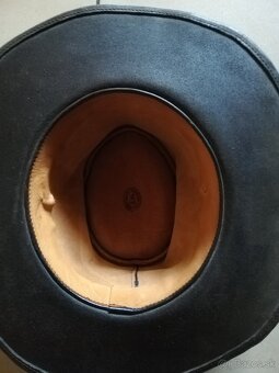 kozeny klobuk - 3