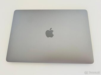 MacBook Air 13" (2019, i5, 8GB RAM, 128GB SSD) - 3