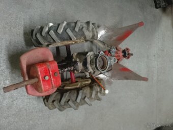 Vari převodovka DSK-317, oboustranný pluh,nastavovací těleso - 3