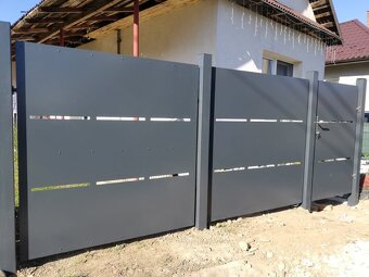 Kovové vstupné brány. - 3