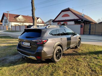 Subaru Outback 2.5i ES Premium AWD Lineartronic - 3