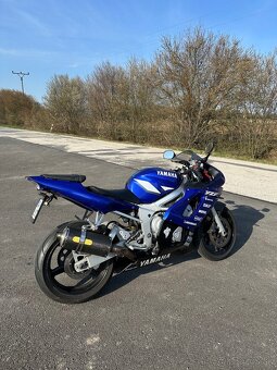 Yamaha R6 2001 - 3