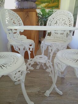 stol zahradny  liatinovy okruhly - 3