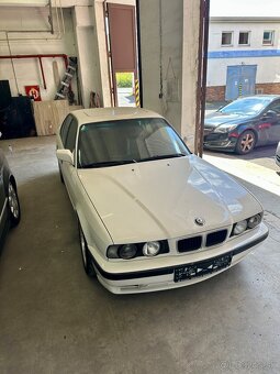 BMW M5 E34 - 3