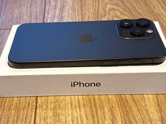 Predám iPhone 15 Pro Max 256GB čierny black - 3