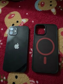 iPhone 12 - 3