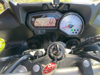 Predám motorku Yamaha Fazer 800 S - 3