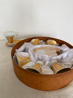 Sada šálok - 3