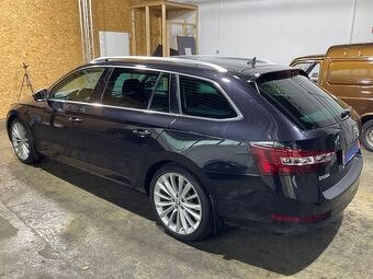 Škoda Superb Combi 2.0 TDI DSG STYLE - 3