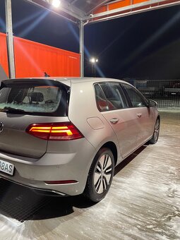 Volkswagen Golf E-Golf 36kw CCS - 3