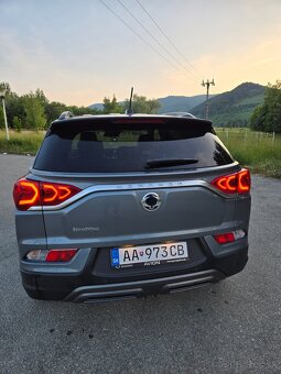 Ssangyong korando - 3
